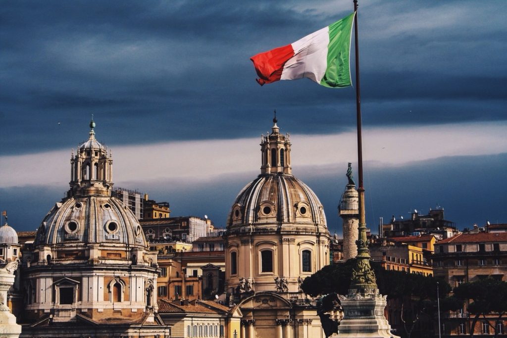 Living in Italy: Visa options for non-Italians